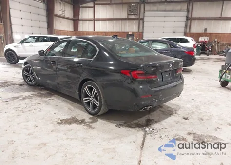 2021 BMW 530I xDrive из США, поврежденный, VIN WBA13BJ0XMWX25045